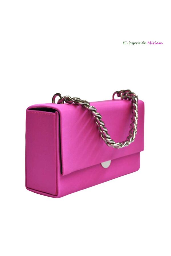 Clutch fucsia raso cadena