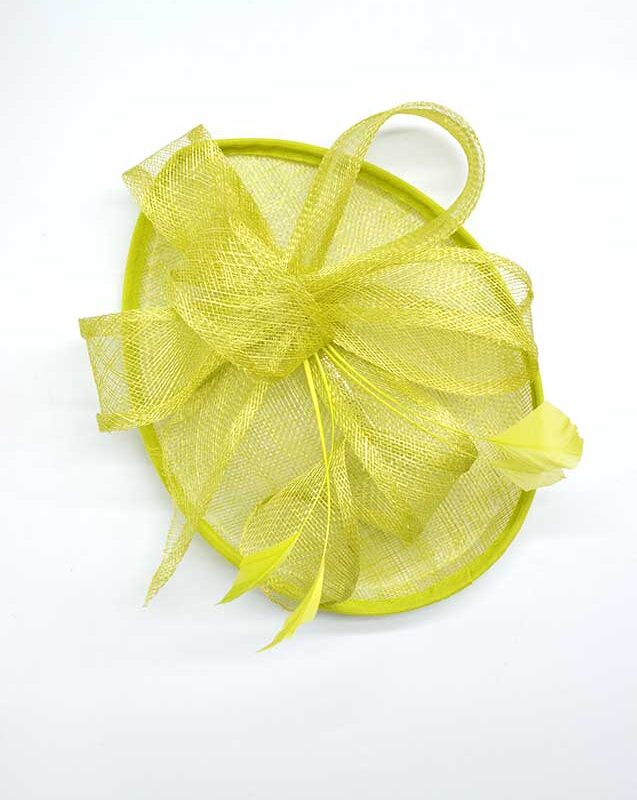 Tocado casquete verde lima