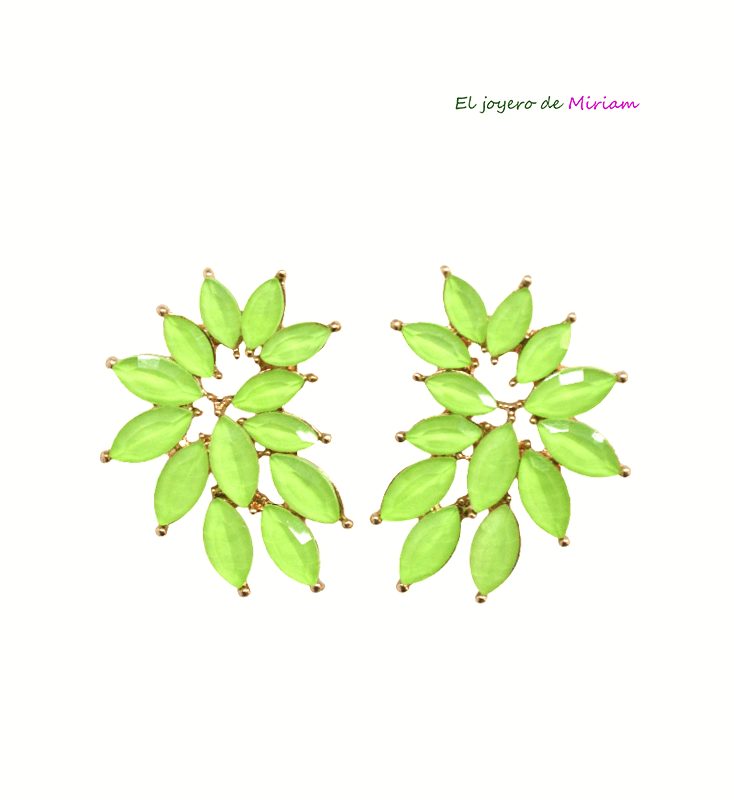 Pendientes ajustados verde lima