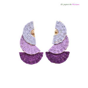 Pendientes morados rafia
