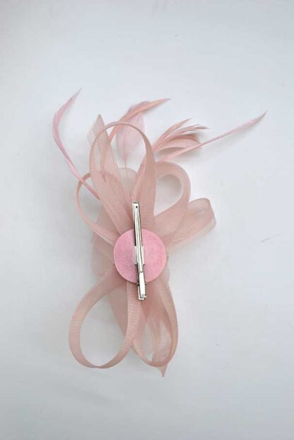 Flor tocado tul rosa nude - Imagen 3