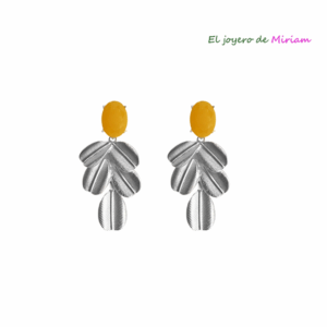 Pendientes mostaza y plateados