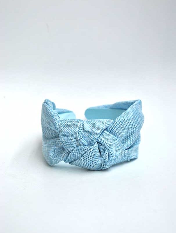Diadema azul cielo rafia