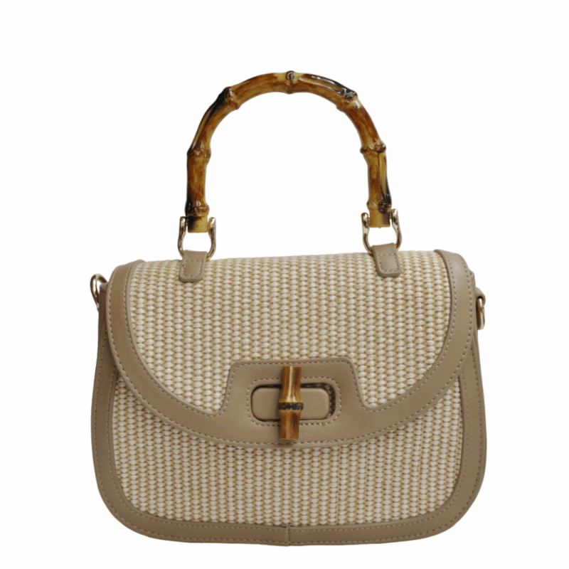 Bolsito de mano o bandolera rafia