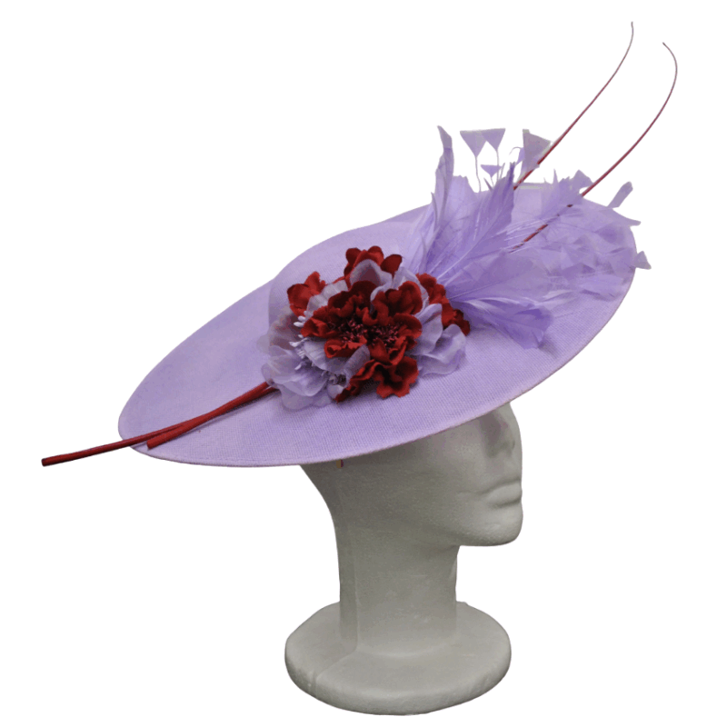 Tocado canotier violeta y rojo