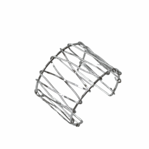 Brazalete plateado minimalista