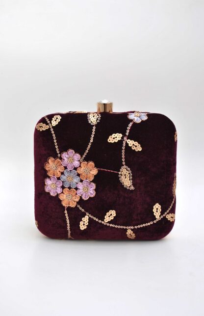 Clutch terciopelo berenjena