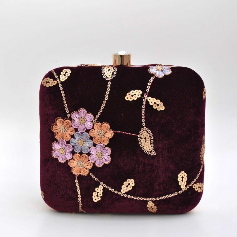 Clutch terciopelo berenjena