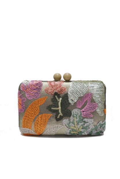 Clutch bordados flores