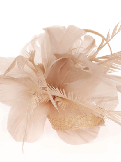 Flor tocado beige taupé - Imagen 3