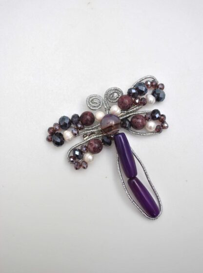 Broche morado libélula
