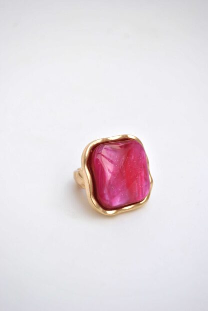 Anillo elástico fucsia resina - Imagen 2