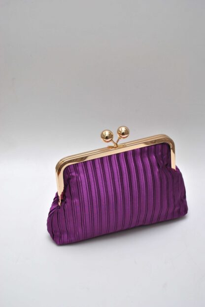 Clutch o cartera morada - Imagen 2