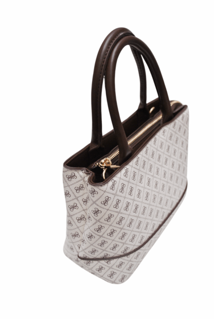Bolso monogramas inspiración Guess - Imagen 3