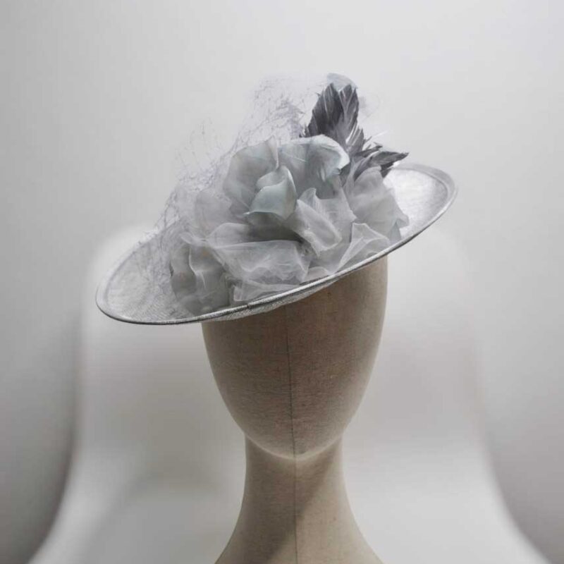 Tocado mediano plateado