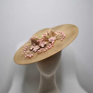 Tocado dorado y rosa nude