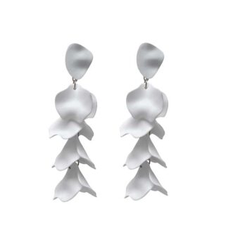 Pendientes pétalos blancos