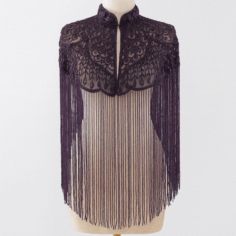 Capa de fiesta joya morada