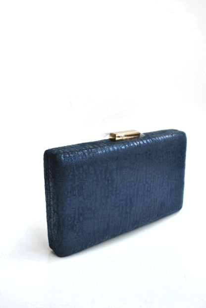 Clutch azul marino textura - Imagen 2