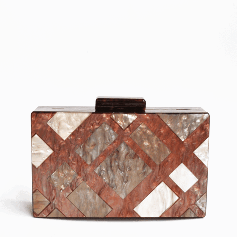 Clutch marrón nácar geométrico