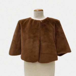 Estola marrón o abrigo pelo