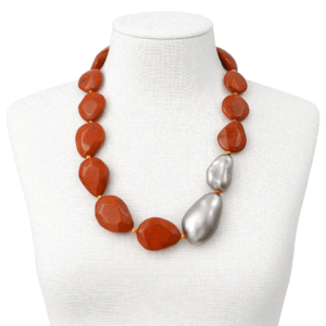 Collar facetado naranja