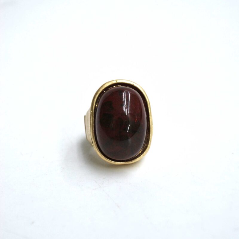Anillo burdeos piedra