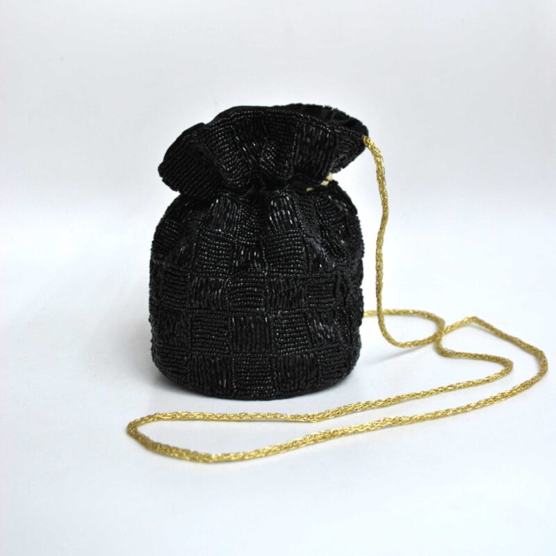 Bombonera negra fiesta