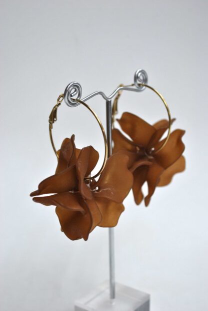 Pendientes aros marrones resina