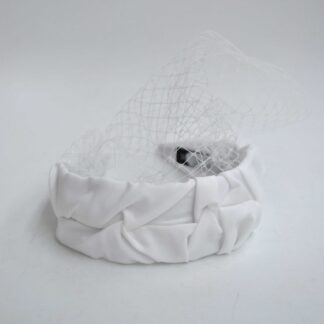 Diadema blanca red