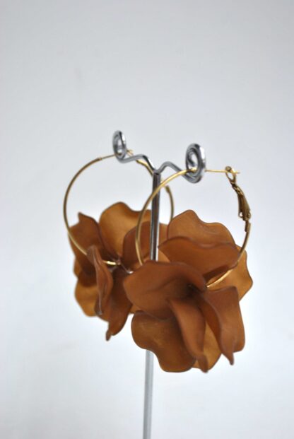 Pendientes aros marrones resina - Imagen 3