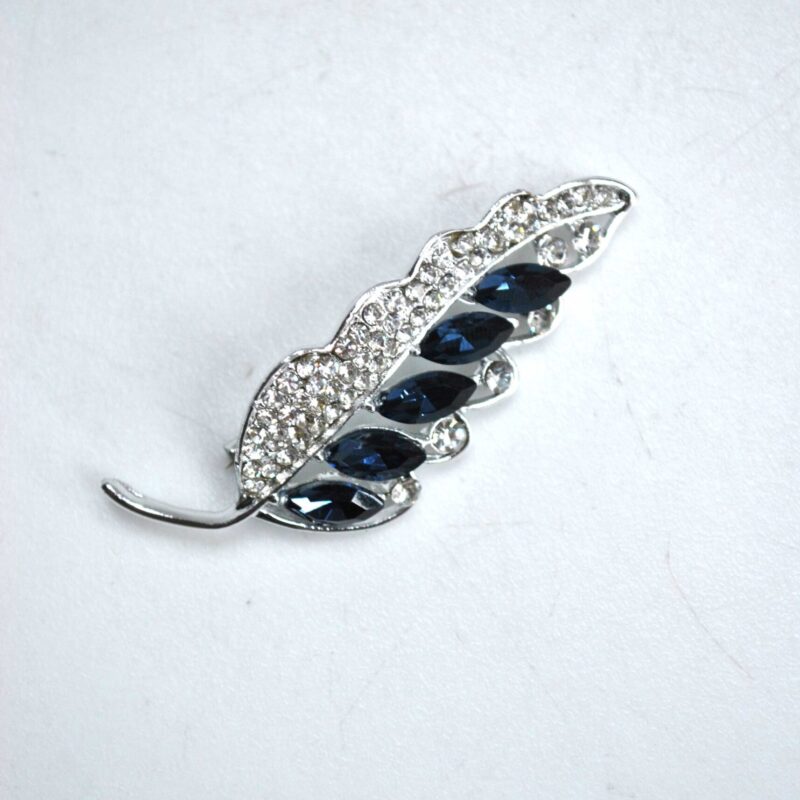 Broche hoja azul marino