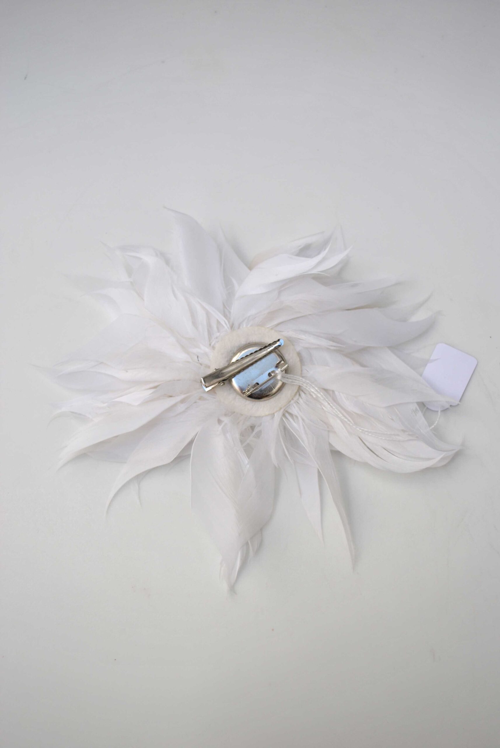 Flor tocado blanco - Imagen 2