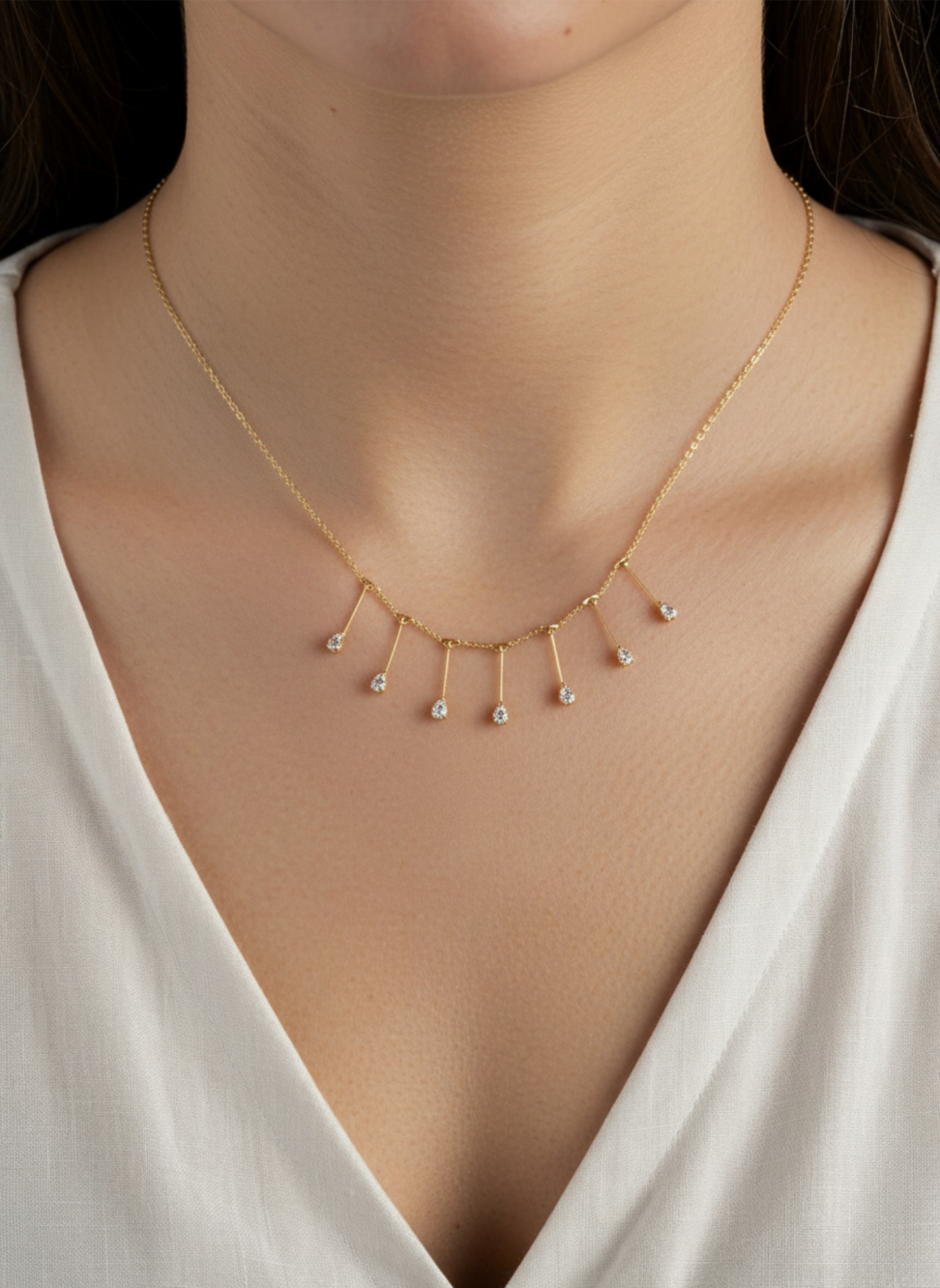 Colgante dorado brillantes