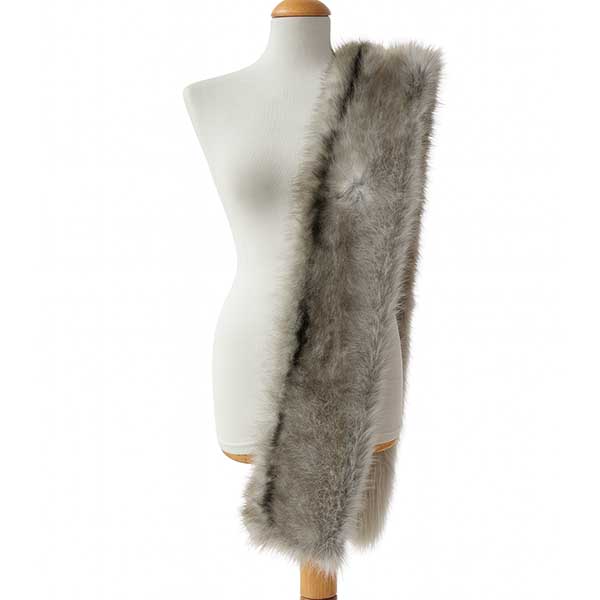 Estola o cuello pelo beige