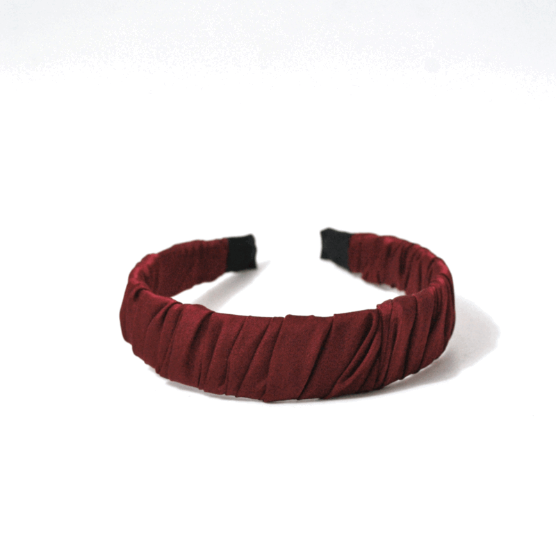 Diadema burdeos fruncida