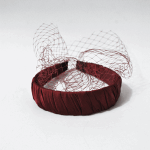 Diadema burdeos redecilla