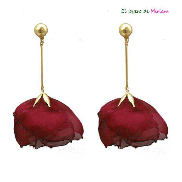Pendientes pétalos burdeos