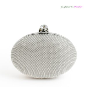 Clutch ovalado plateado brillante