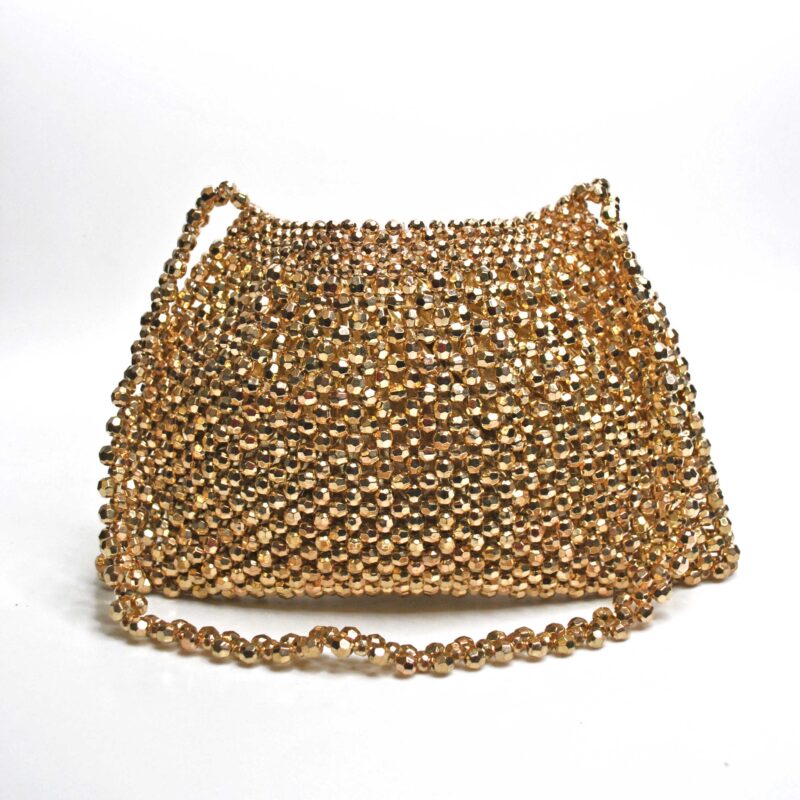 Bolso dorado aplicaciones metal