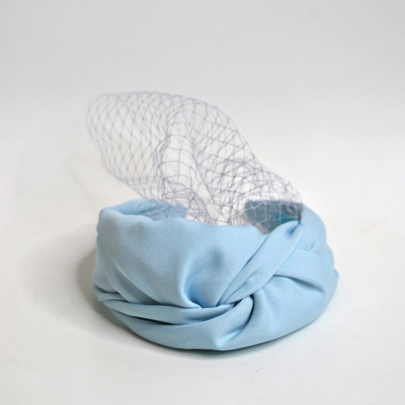 Diadema redecilla azul cielo