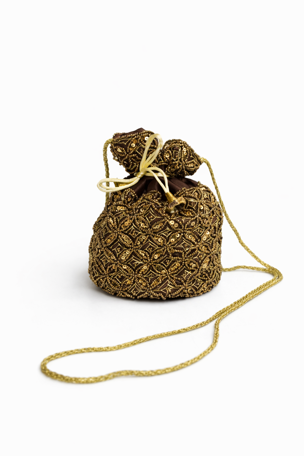 Clutch bombonera chocolate y oro