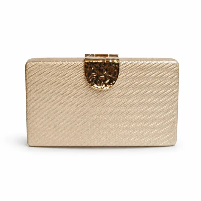 Clutch dorado champagne cierre metálico