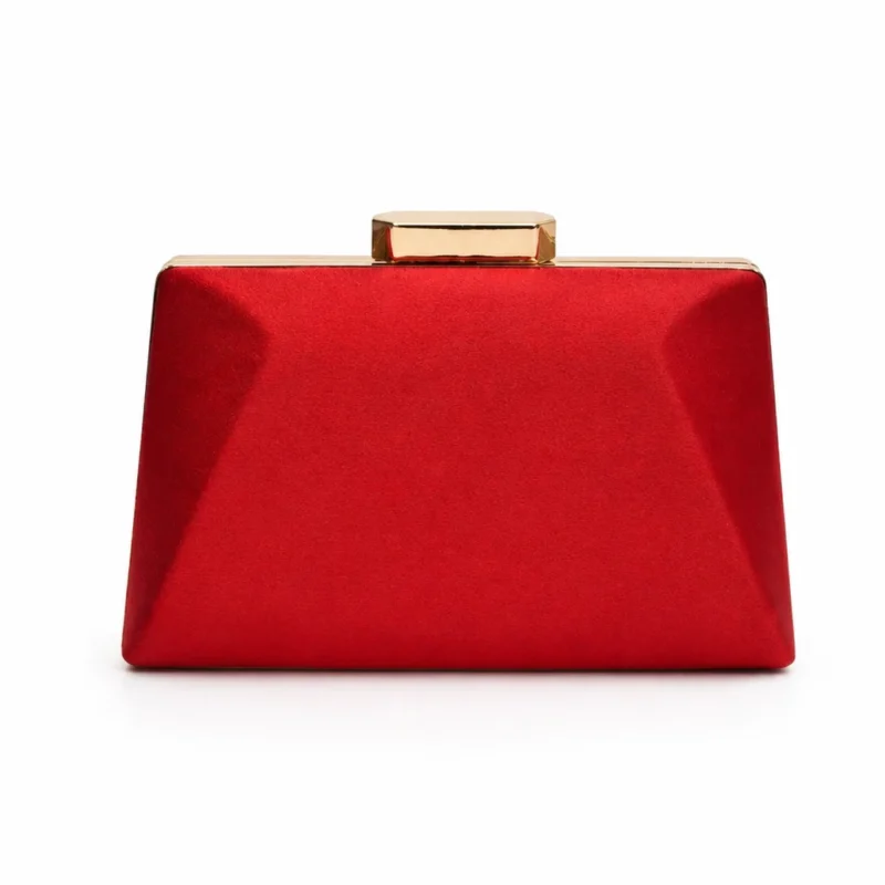Bolso clutch rojo diseño trapezoidal