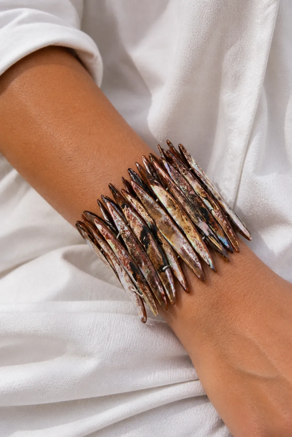 Brazalete marrón nácar irisada - Imagen 3