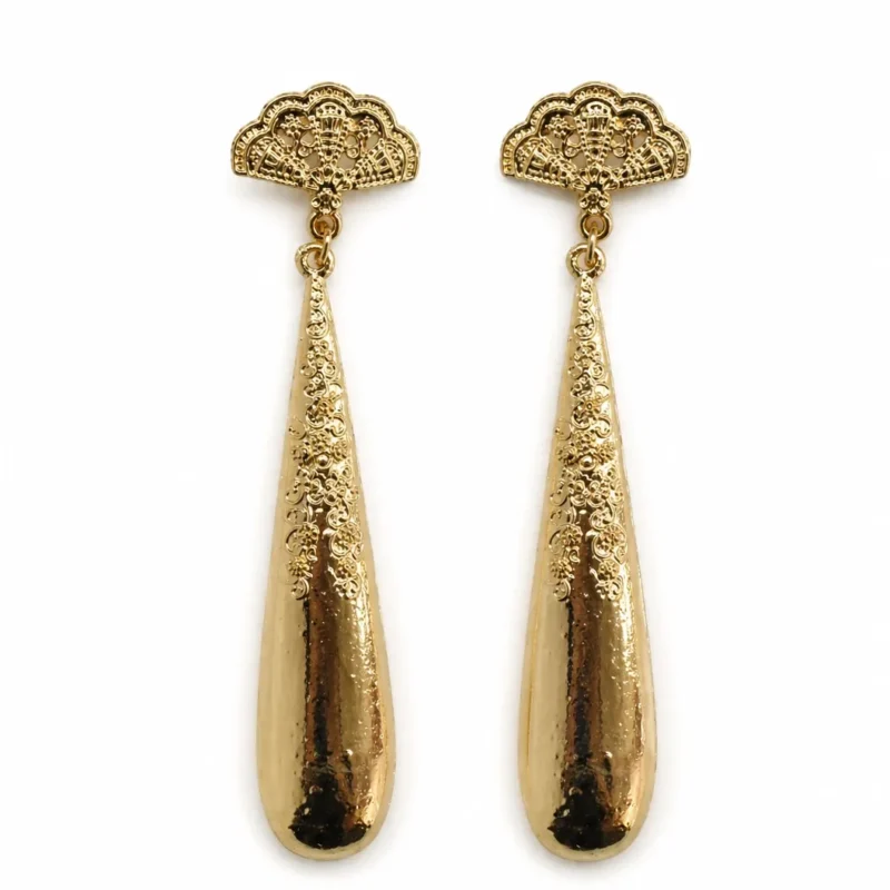 Pendientes dorados flamenca lágrima