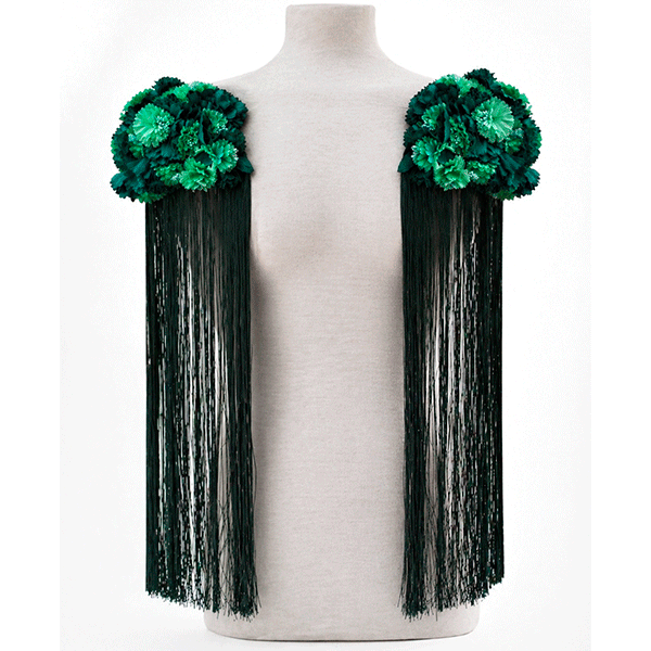 Hombreras flecos verdes flamenca