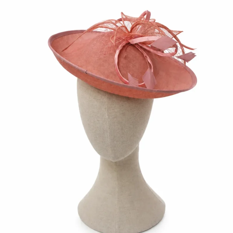 Tocado sinamay color coral