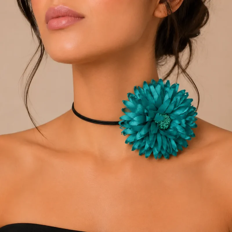 Choker flor satinada turquesa