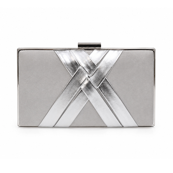 Bolso clutch gris trenzado plateado